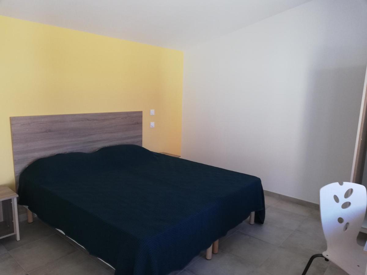 La Borderie - Maison Des Randonnees - Gite Etape - Gite De Groupe Vairé Zimmer foto